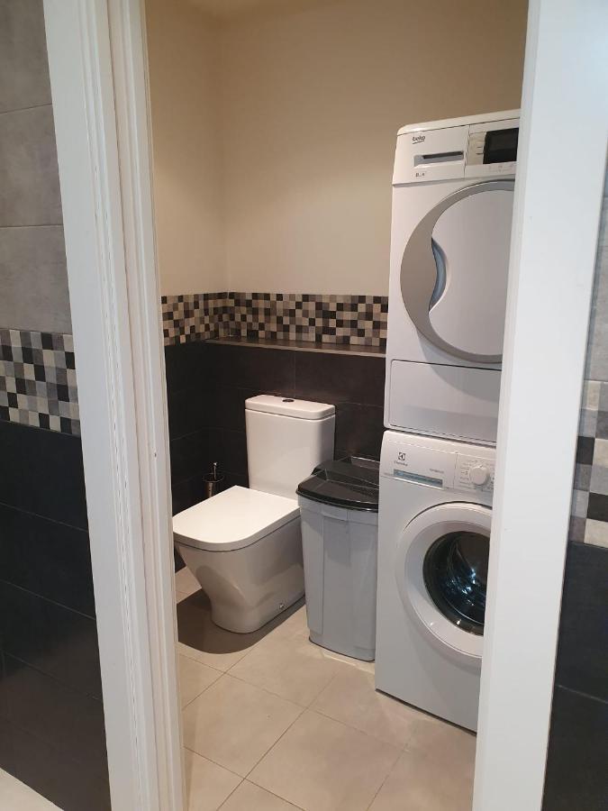 Apartment Market Square Cardona Ngoại thất bức ảnh